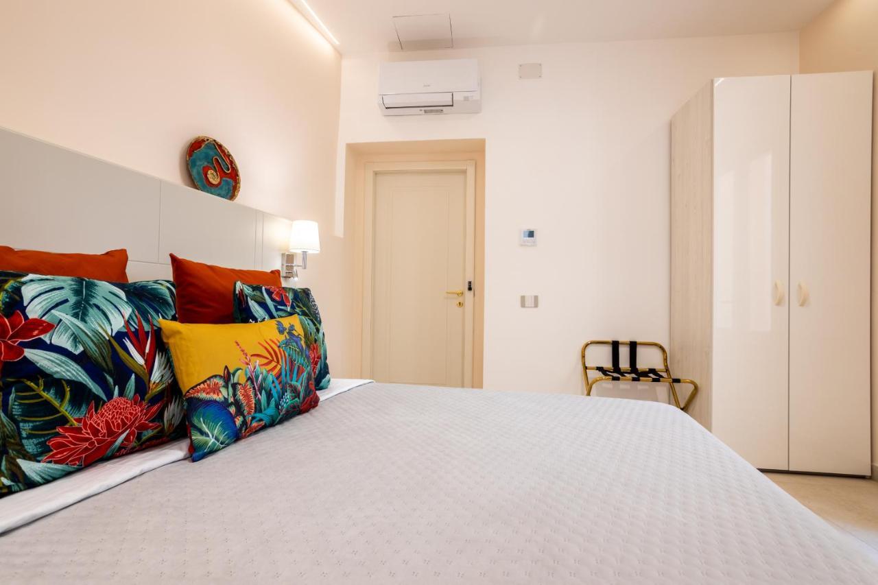 קליארי Magnini Rooms מראה חיצוני תמונה