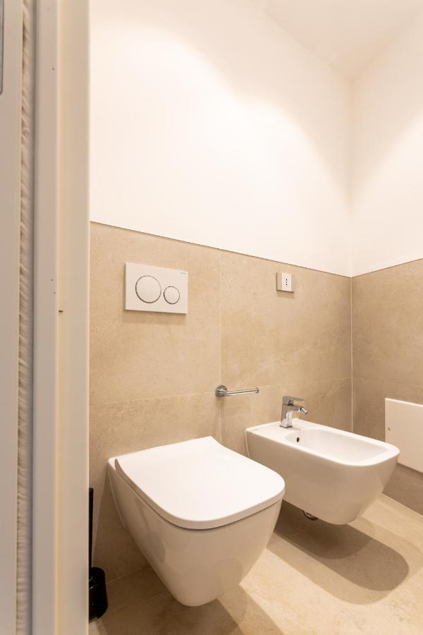 קליארי Magnini Rooms מראה חיצוני תמונה