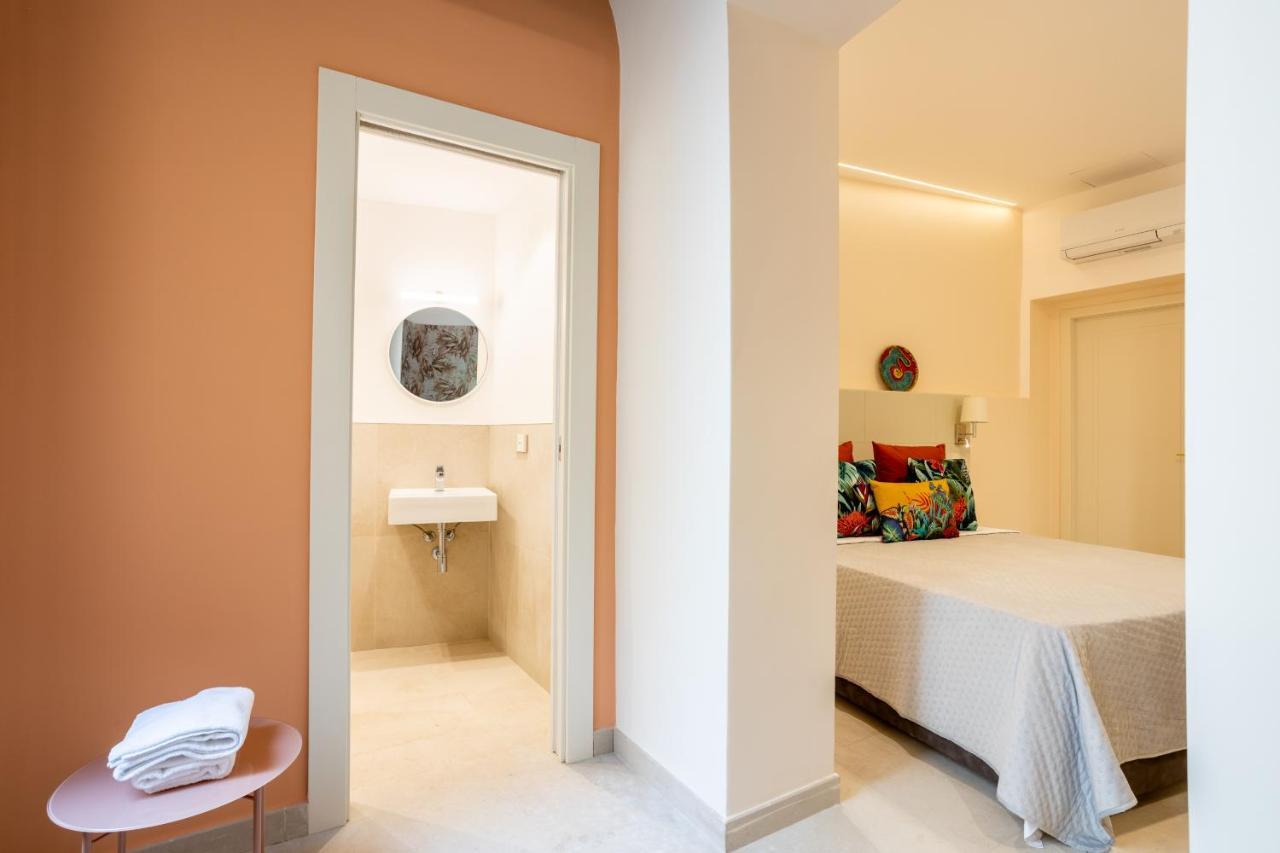 קליארי Magnini Rooms מראה חיצוני תמונה