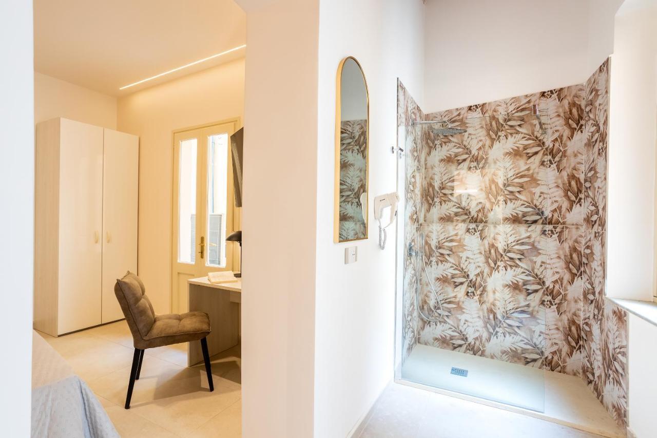קליארי Magnini Rooms מראה חיצוני תמונה