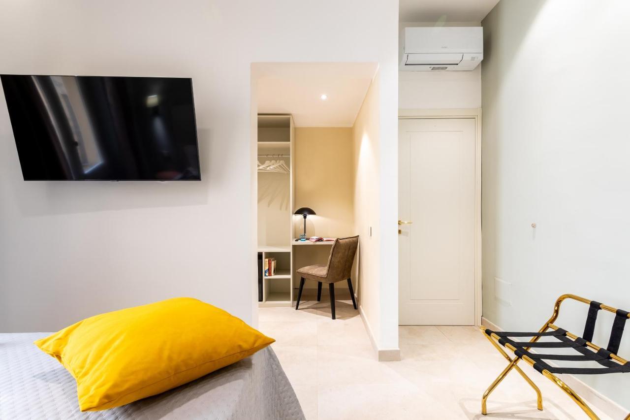 קליארי Magnini Rooms מראה חיצוני תמונה