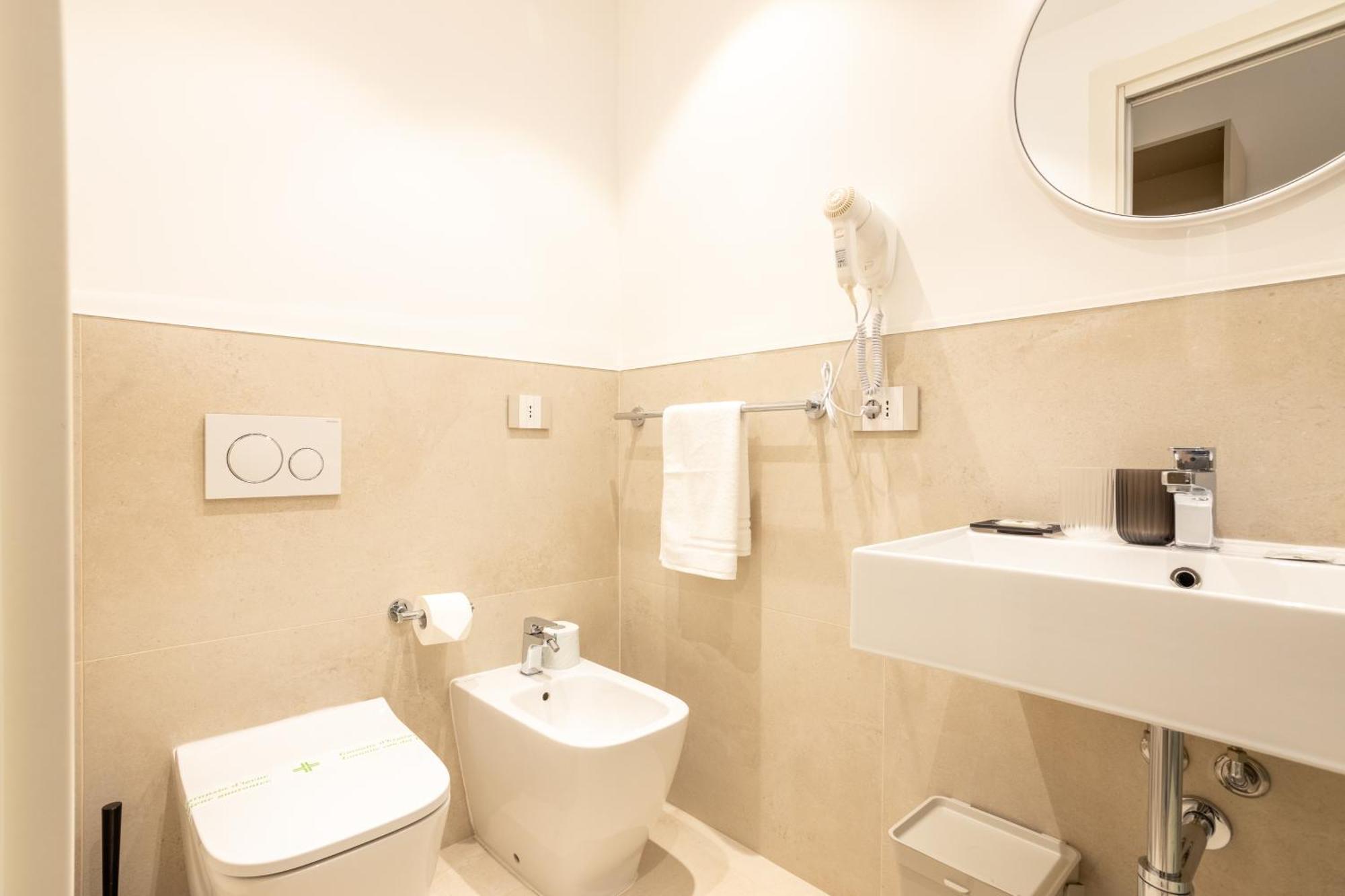קליארי Magnini Rooms מראה חיצוני תמונה